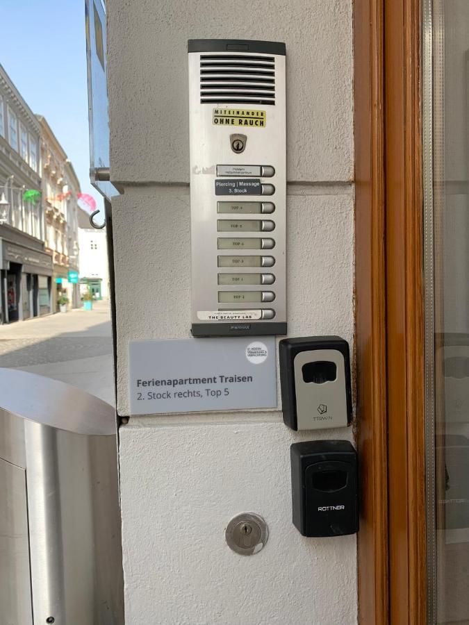 Air-Conditioned, Quiet Apartment - Center Of Sankt Poelten - Smart Tv Kültér fotó